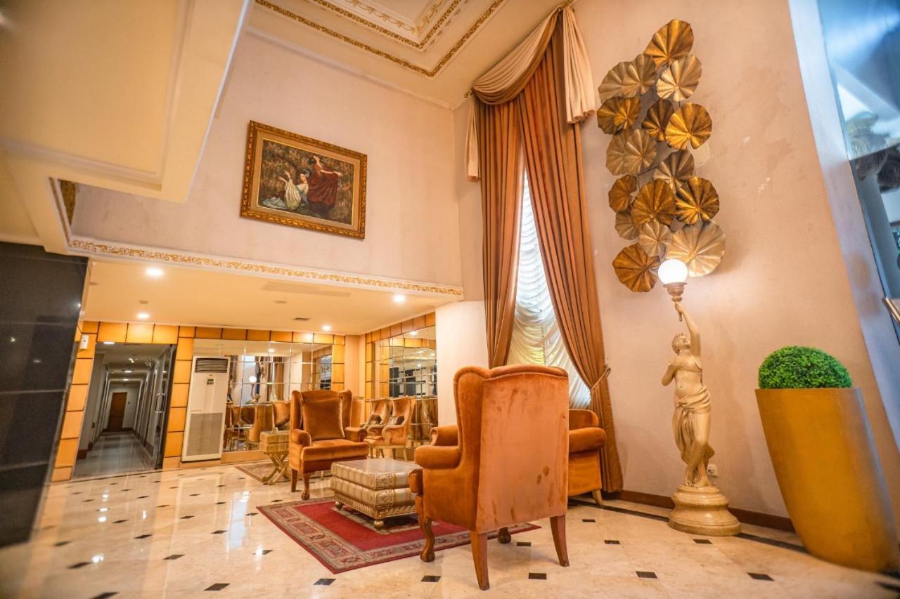 Olympic Hotel Jakarta Luaran gambar