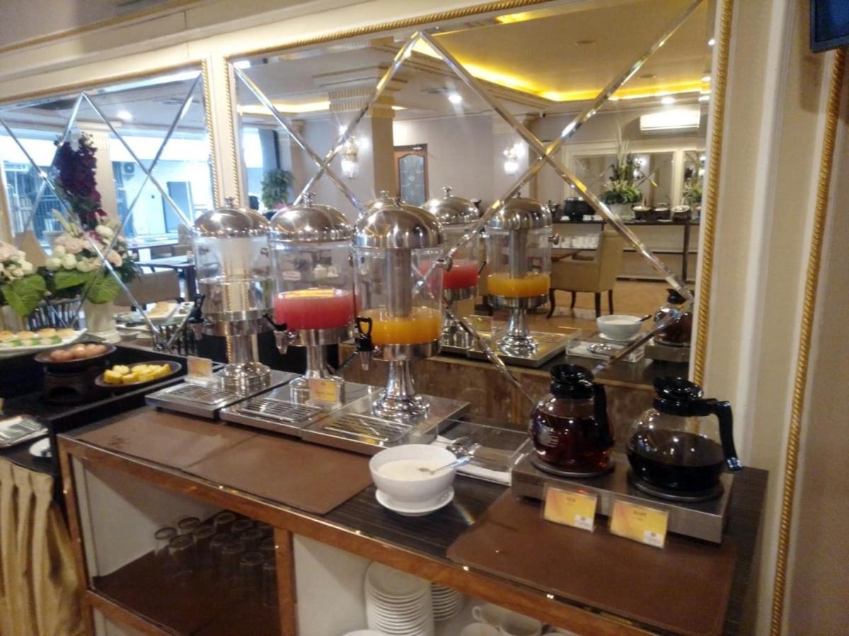Olympic Hotel Jakarta Luaran gambar