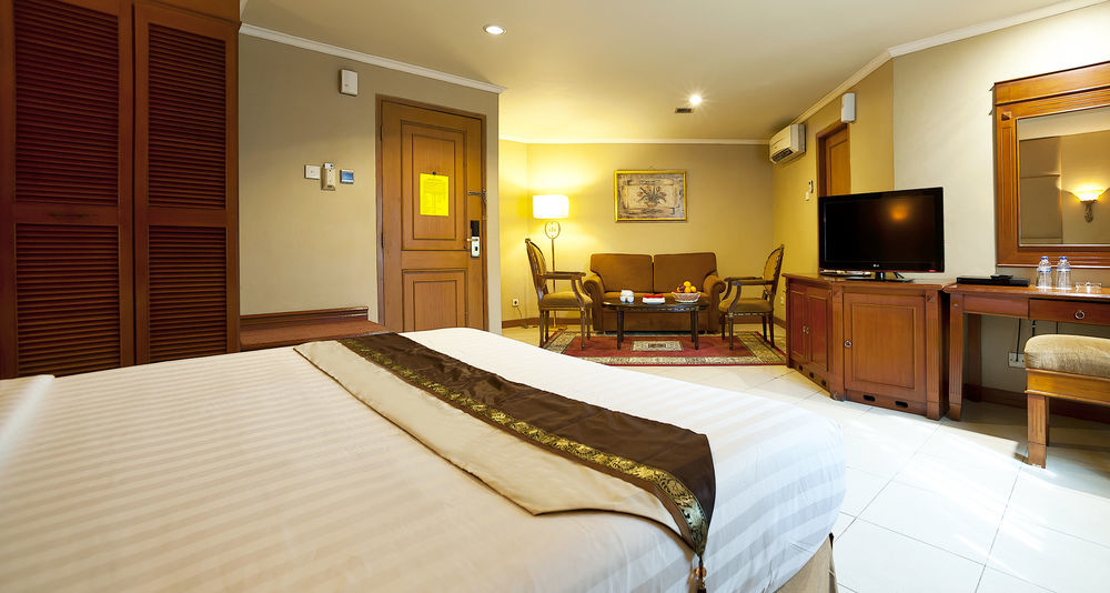 Olympic Hotel Jakarta Luaran gambar