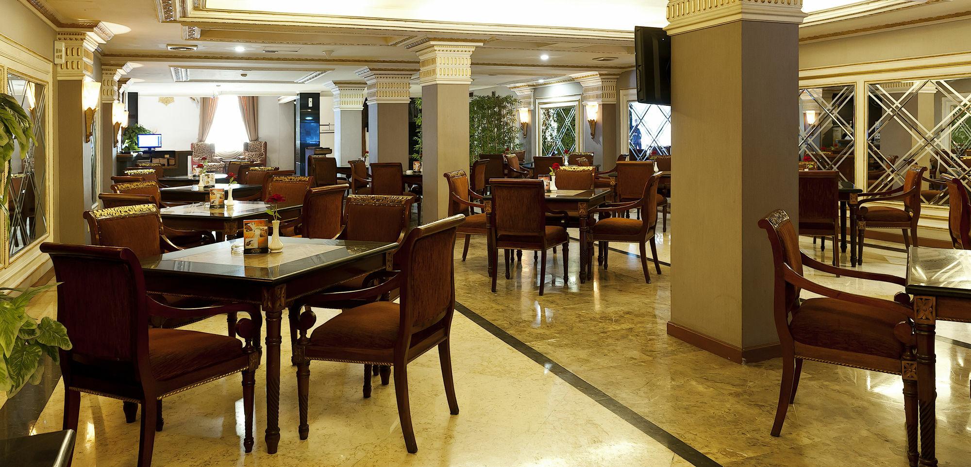 Olympic Hotel Jakarta Luaran gambar